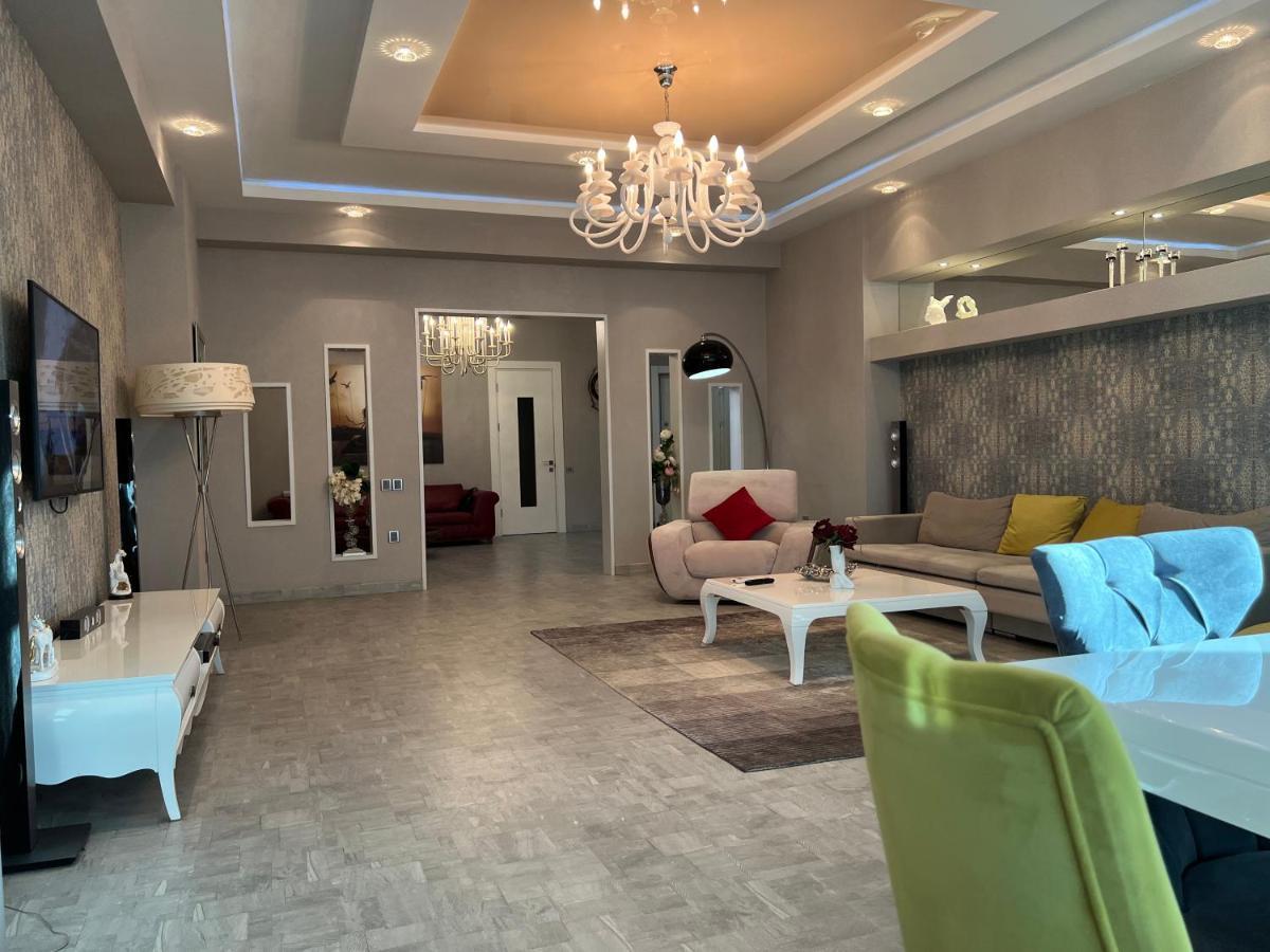 Megafun Luxury Family Apartment Baku Exterior photo